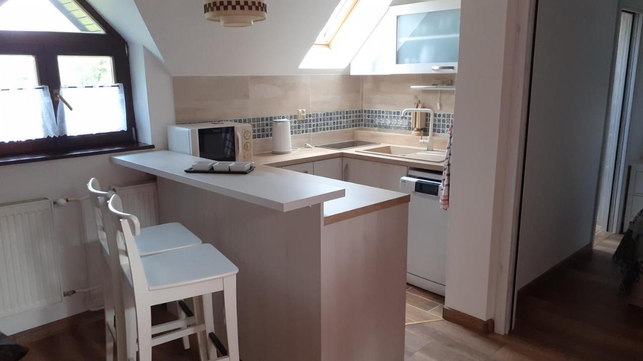 Domcek Apartment ตาตรันสกา ลอมนีจา ภายนอก รูปภาพ