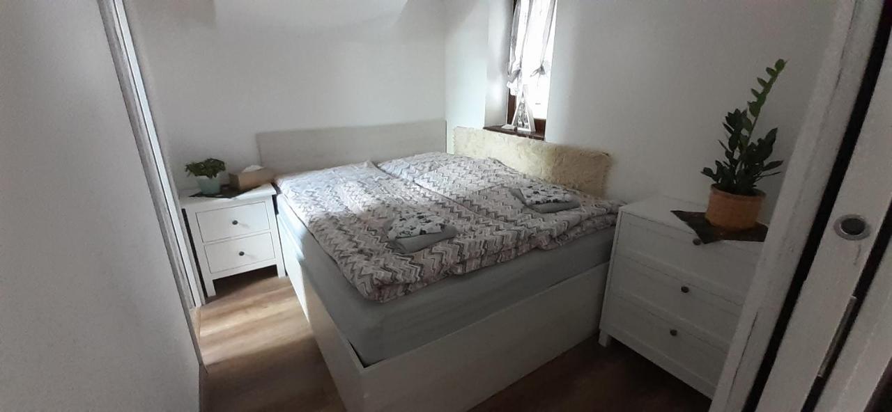 Domcek Apartment ตาตรันสกา ลอมนีจา ภายนอก รูปภาพ