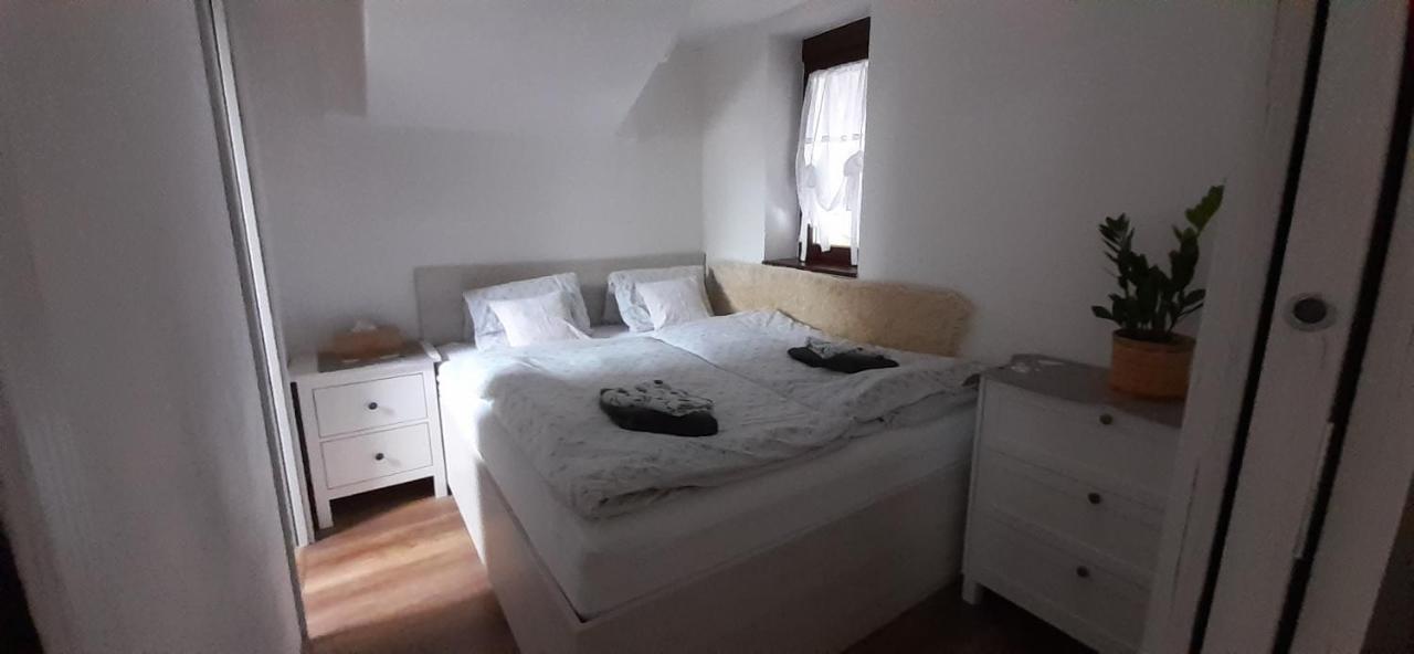 Domcek Apartment ตาตรันสกา ลอมนีจา ภายนอก รูปภาพ